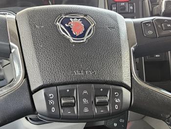 Scania R580 / V8 6X2 / RETARDER / FULL AIR